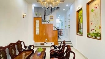 Nhà Tú Mỡ cần bán| Nhà đang trống có shR, BTCT hẻm 5m thuận tiện đi ại