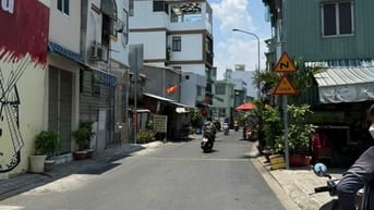 NHÀ MT DIÊN HỒNG - 5 TẦNG - P1 - BÌNH THẠNH CÁCH CHỢ BÀ CHIỂU 50M