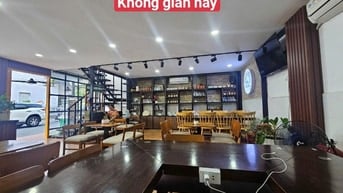 18A Cộng Hòa, Phường 4 Tân Bình.