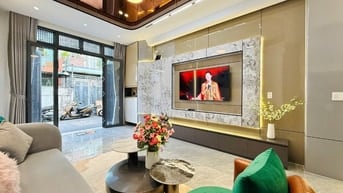 CHÍNH CHỦ BÁN NHÀ ĐẸP MỚI XÂY ĐÚC 3LẦU FULL NỘI THẤT CAO CẤP 