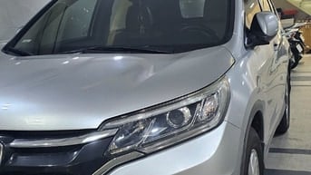 Xe Honda CRV phiên bên AT 2.0, xe xăng, gia đinh sử dụng mới 90%.
