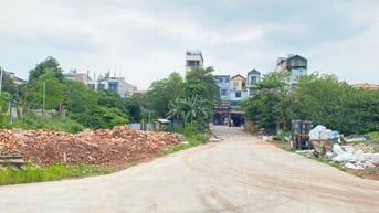 CHO THUÊ KHO XƯỞNG - GẦN BẾN XE NƯỚC NGẦM 500m2/ 700m2/ 1200m2 - GIÁ T