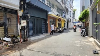 Hẻm xe hơi Trần Hưng Đạo, 5.9 x 12 - vuông vức có hẻm sau - chỉ 16 tỷ