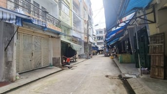 Bán nhà chợ Hoàng Hoa Thám, P.12, Q.Tân Bình (cách nhà ga T3 1.5km )