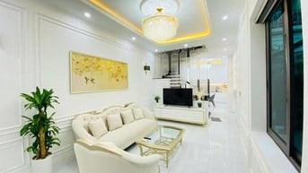 🚨 BÁN NHÀ LÔ GÓC NGUYỄN CHÍ THANH- 55M- 4 TẦNG – ĐỐNG ĐA 🚨