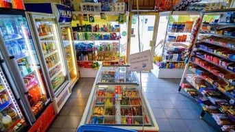 Siêu thị bách hóa tổng hợp cần tuyển nhân viên 