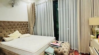 Chính chủ bán nhà Cao Bá Quát 30m2x5t. Giá 8,2 tỷ