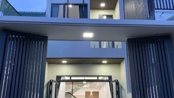 BÁN NHÀ 3 TẦNG MỚI XÂY HẺM 339 LÊ HỒNG PHONG, PHÚ HÒA, THỦ DẦU MỘT