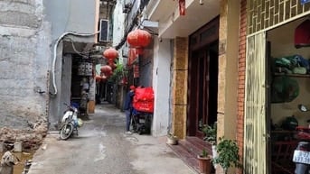 TRUNG TÂM ĐỐNG ĐA- PHỐ NGUYỄN LƯƠNG BẰNG- NGÕ THÔNG- NỘI THẤT ĐẦY ĐỦ.