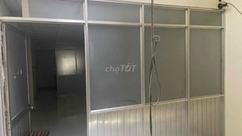 Cho thuê nhà MTNBộ 7m (XT) Trần Văn Hoàng, P.9, Q.Tân Bình giá 12tr