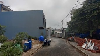Chính chủ cần bán lô đất hẽm xe hơi sát vinhome quận 9