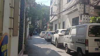 CC cần bán nhà 99 Nguyễn Chí Thanh dr 45 m2 x 5 t giá 15,7 tỷ ô tô đỗ 
