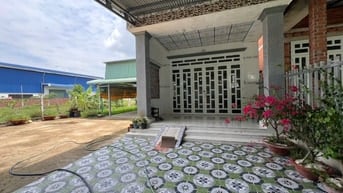 860m2 nhà và đất. Phù hợp làm nhà vườn nghỉ dưỡng. 1,4 tỷ 