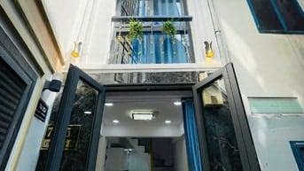 Nhà hiếm Tầm 2.5 tỷ Nhà 3 Tầng khu Phan Xích Long P7 PN có sổ hồng 