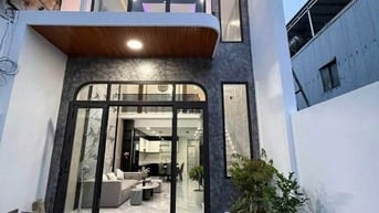 BÀ CHỊ CẦN VỐN KINH DOANH BÁN NHANH NHÀ RIÊNG THỔ CƯ GIÁ CHỈ HƠN 2 TỶ 
