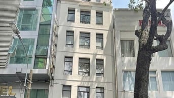 Bán khách sạn 11 tầng Bùi Thị Xuân, Quận 1 – 44 phòng, vị trí vàng