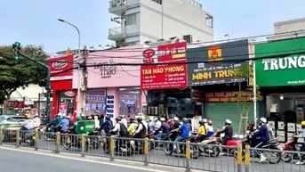 Bán nhà mặt tiền nguyễn thị thập 
