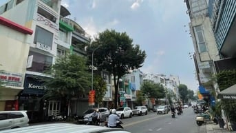 CHÍNH CHỦ CẦN BÁN MẶT TIỀN VÕ VĂNTẦN,P.5, Q3-8x22M,160M2, GIÁ 99 Tỉ!