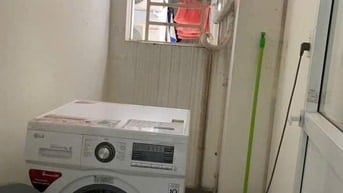 CHung cư Cao Thắng, P5, Quận 3: 55m2, 2p ngủ, nhà mới, 8tr/tháng