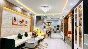 Bán nhà ngay chợ TÂN ĐỊNH  HUỲNH TỊNH CỦA, QUẬN 1 3,290 TỶ/58m2 SHR