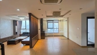 Duplex Hoa Hậu duy nhất tại Yên Hòa Parkview