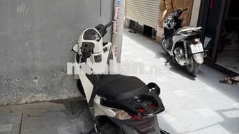 Bán xe sh 125i , đời 2014 ít đi xe đẹp!