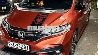 Honda Jazz 2019 1.5 RS - 722000 km