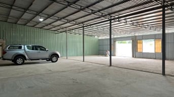 Kho xưởng cho thuê Thới An , Quận 12 , DT: 1,100m2 