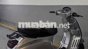 BÁN VESPA GIÁ RẺ- SG Q3- ĐÃ SƠN SỬA NHƯ MỚI