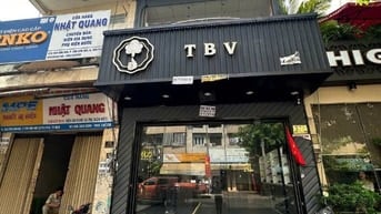 Sang mặt bằng vị trí đẹp DT : 5 x 16 , 1T 2L , trung tâm quận Tân Phú