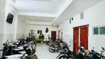 CHDV 4 TẦNG 215M2 (9.2X25) 30PN DÒNG TIỀN 160tr/tháng HẺM XE TẢI 12M