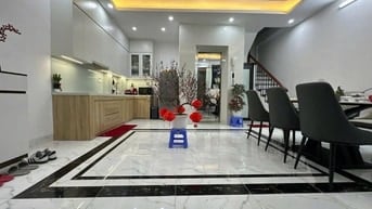 Nhà Đẹp Gần Đường, Thang Máy Trương Định, Hai Bà Trưng 34m, 7.98 tỷ