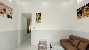 CẦN TIỀN ĐỂ XOAY NỢ NGÂN HÀNG NÊN BÁN NHÀ Ở HÓC MÔN, GIÁ 1TỶ050,DT 81m