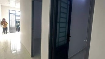 BÁN NHÀ ĐỂ ĐI NƯỚC NGOÀI ĐỊNH CƯ Ở HÓC MÔN BÀ ĐIỂM, GIÁ 980TR,SHR