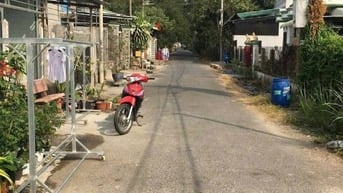 Bán căn nhà rộng ngay Trường THPT Tân Thông Hội Củ Chi dt 213m2, 714tr