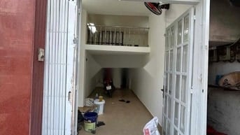 Cho thuê nhà mặt tiền Trịnh Hòai Đức, P.13, Q.5 giá 18tr
