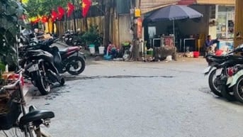 Bán đất Vũ Ngọc Phan, mặt ngõ lớn, nhiều tiện ích, 144m2, nhỉnh 42 tỷ