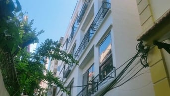 Bán nhà mới thang máy Trần Duy Hưng 5 tầng, nội thất hiện đại, 2 mặt t