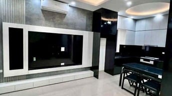 SIÊU HIẾM NHÀ ĐẦU PHỐ NVC - BỒ ĐỀ - MẶT TIỀN 6.7M - Ô TÔ 10M - 10.3 TỶ