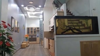 Bán nhà ngõ phố Nguyễn Đức cảnh