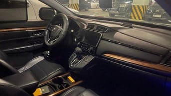 Cần bán xe CRV-2019, 7 chỗ, màu đỏ, km= 8v,