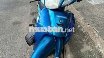 Cân bán xe wave sử dụng bình thường,giấy tờ đầy đủ