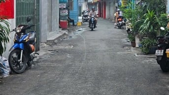Bán Nhà: hẻm Hoàng Xuân Nhị, P.Phú Trung, Q.Tân Phú -dt:4x11m trệt, 1L