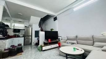 👉 Nhà đẹp Vĩnh Hưng - Lĩnh Nam: diện tích 32m2, 4 tầng gần trường kin