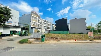 Kẹt bán gấp đất 90m2, Lê Văn Lương, Phước Kiển, Sổ riêng, giá 3.8 tỷ