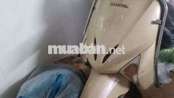Bán lại xe lead do đổi xe mới