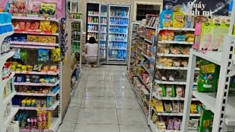 Cửa hàng tiện lợi cần tuyển nhân viên 