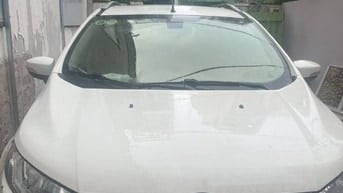 Cần bán xe Ford  Ecosport Titanium 2015, màu trắng, 320 triệu