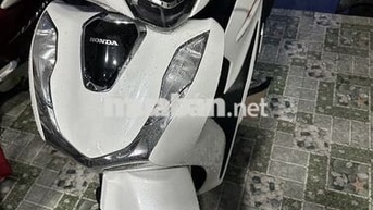 Chính chủ pass xe sh 150i 2022 trắng biển Đà Nẵng
