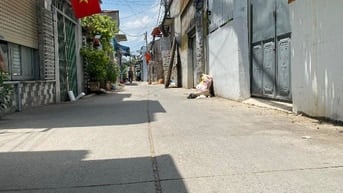 BÁN CĂN NHÀ HẺM HƯƠNG QUÊ. SAU LIWNG CÔNG AN XÃ BÌNH HƯNG.